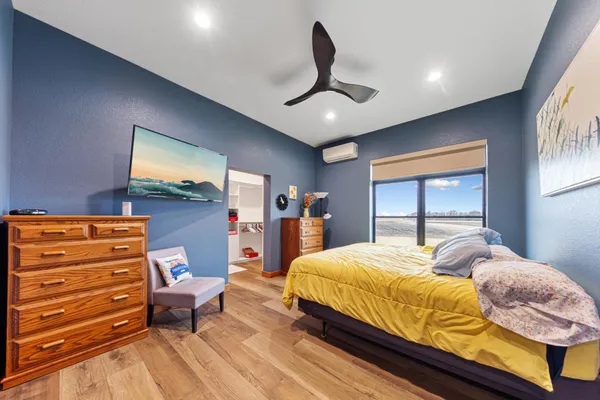 $675,000 | 17742 280th Avenue, New Richland, MN 56072