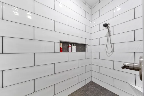 $675,000 | 17742 280th Avenue, New Richland, MN 56072