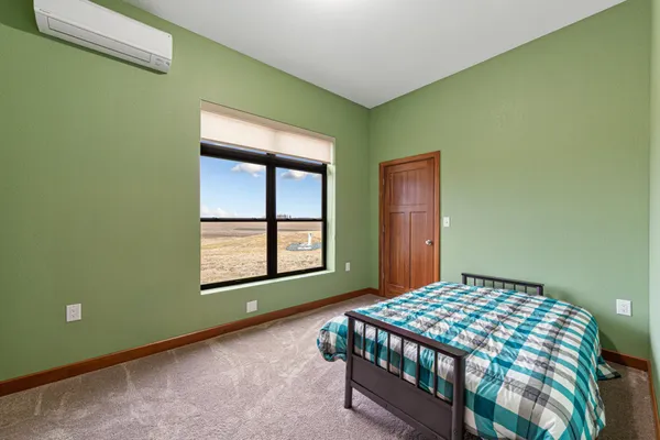 $675,000 | 17742 280th Avenue, New Richland, MN 56072