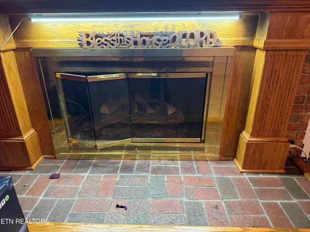 $685,000 | 714 Joiner Hollow Road, Rockwood, TN 37854