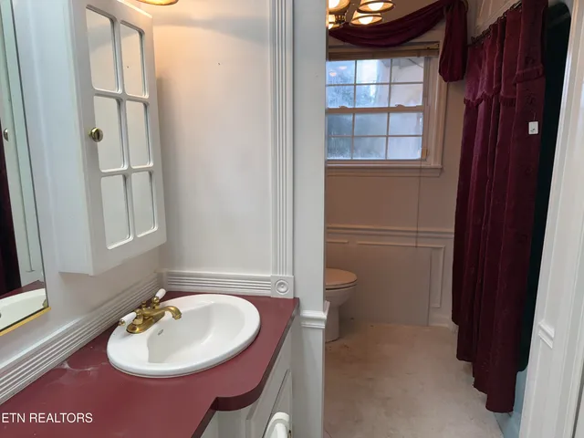 $685,000 | 714 Joiner Hollow Road, Rockwood, TN 37854