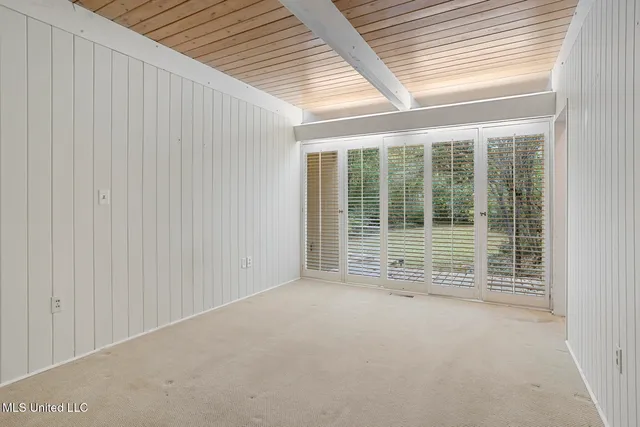 $289,000 | 1972 Aztec Drive, Jackson, MS 39211