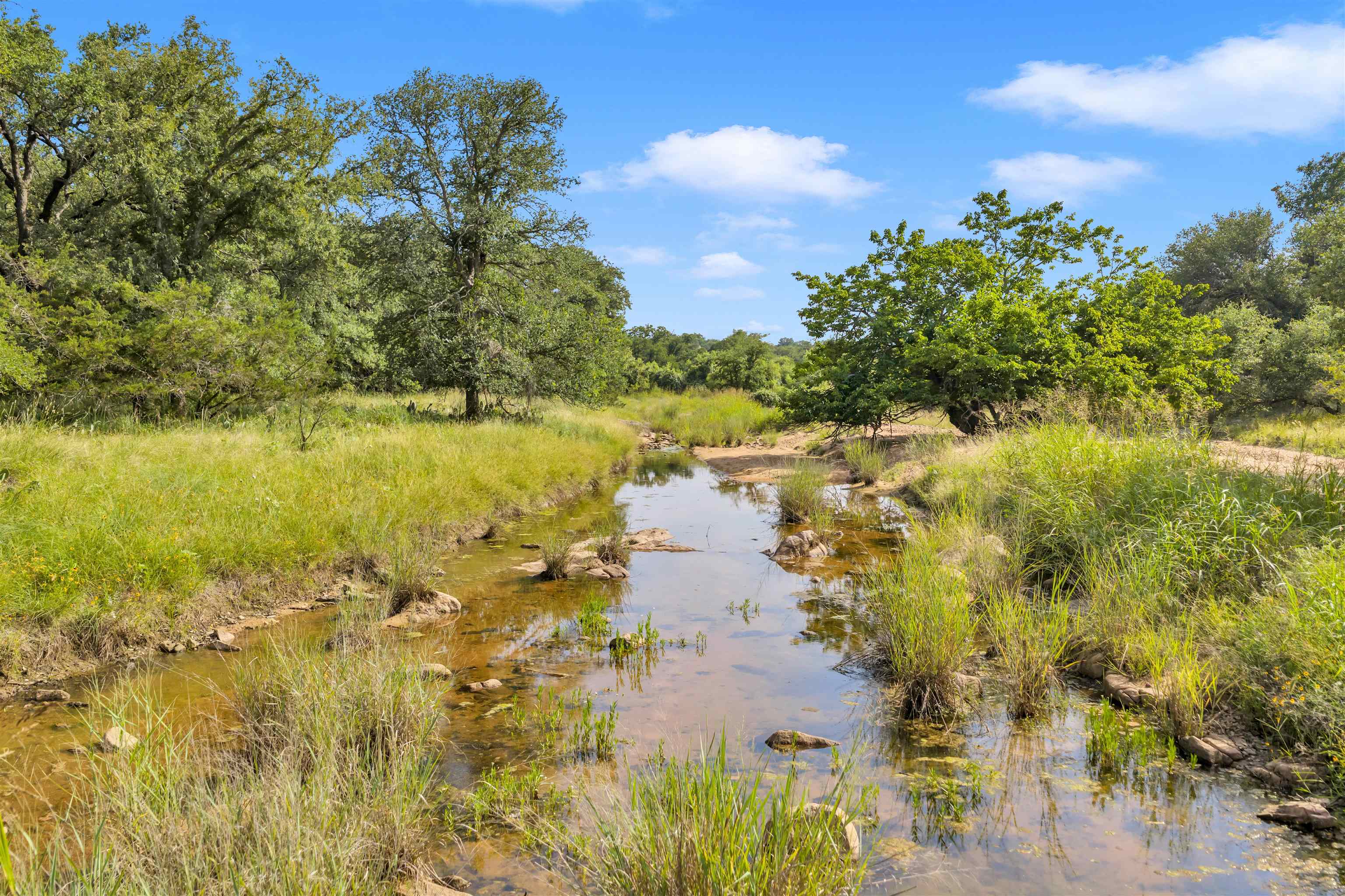 627 Ranch Road 2323 Llano, TX 78643 - Photo 4 of 44
