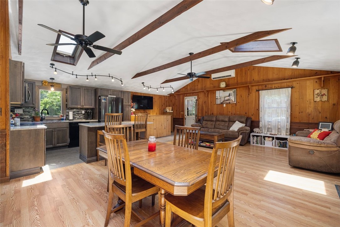 456 Rockland Road Scituate, RI 02857 - Photo 16 of 40