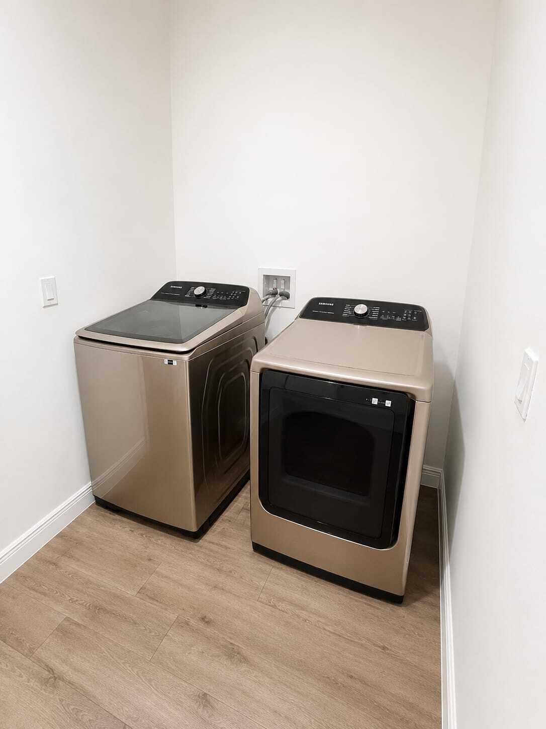 1224 Jupiter Loop LaBelle, FL 33935 - Photo 14 of 14 Laundry Room