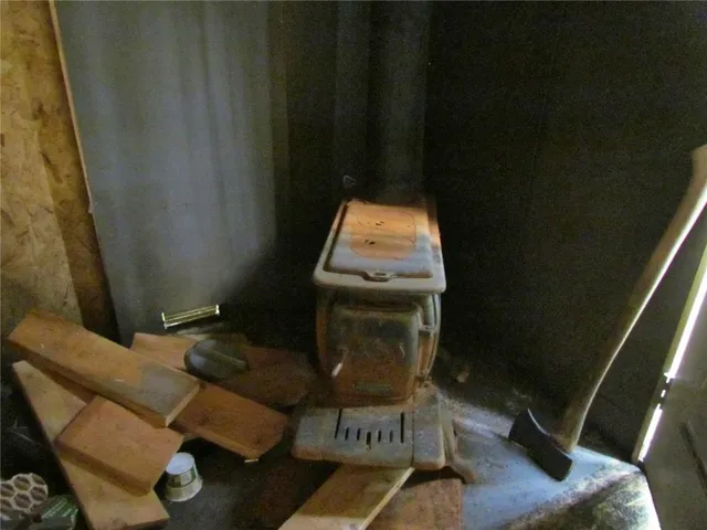 $575,000 | 24 Hwy Highway, Keytesville, MO 65261