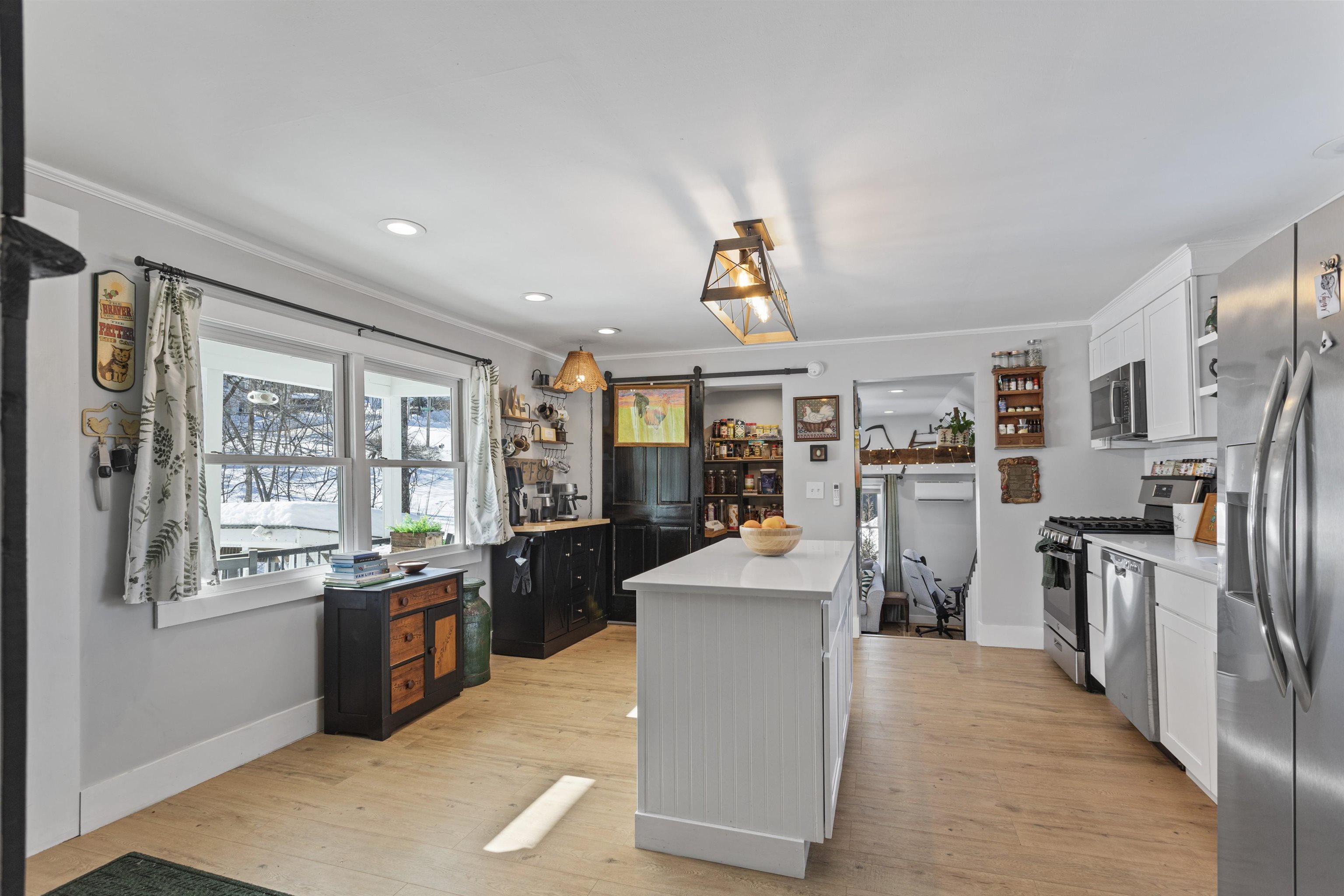 3 Molly Stark Lane New Boston, NH 03070 - Photo 13 of 37