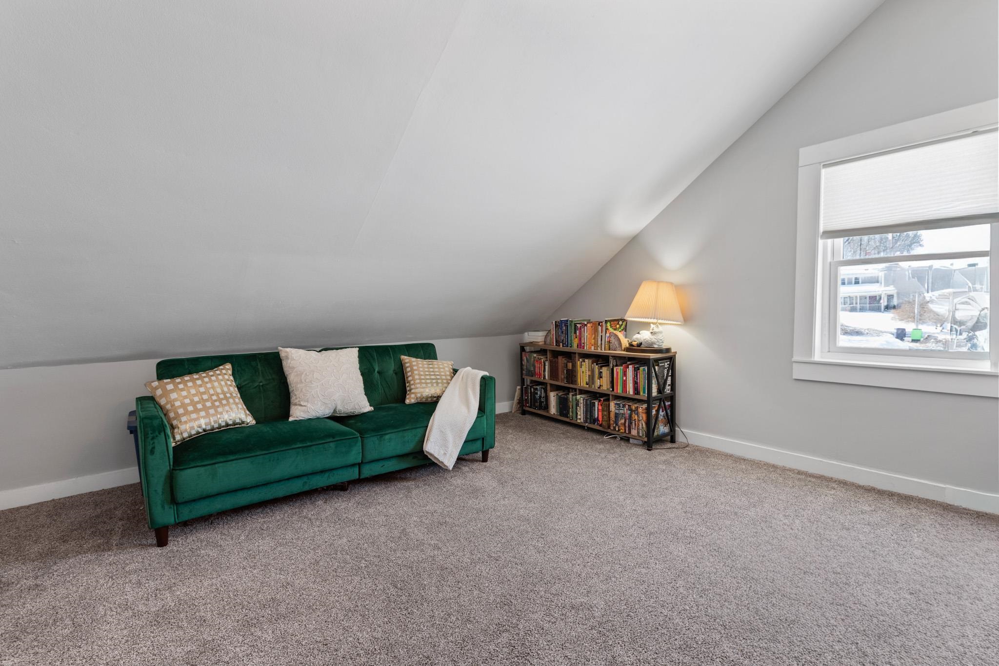 3 Molly Stark Lane New Boston, NH 03070 - Photo 29 of 37