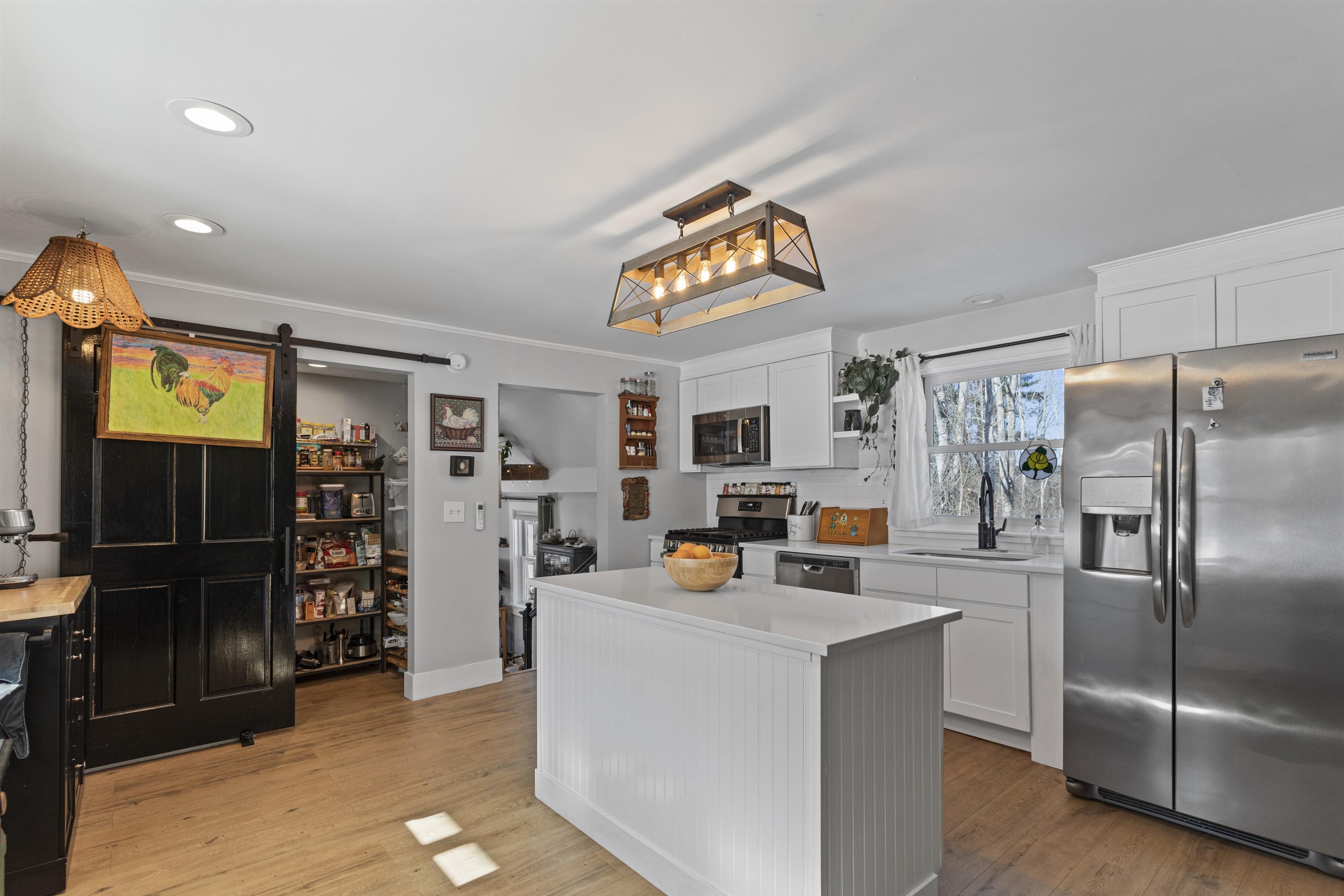 3 Molly Stark Lane New Boston, NH 03070 - Photo 7 of 37