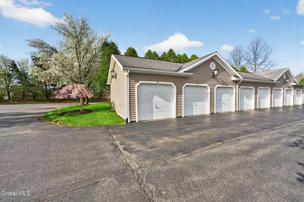 $260,000 | 503 Evergreen Place, Rensselaer, NY 12144