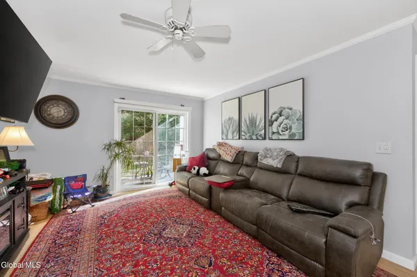 $260,000 | 503 Evergreen Place, Rensselaer, NY 12144