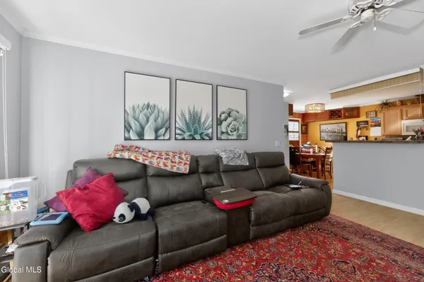 $260,000 | 503 Evergreen Place, Rensselaer, NY 12144