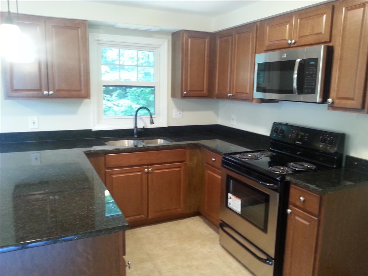 26 Juniper Street Rochester, NH 03867 - Photo 3 of 3