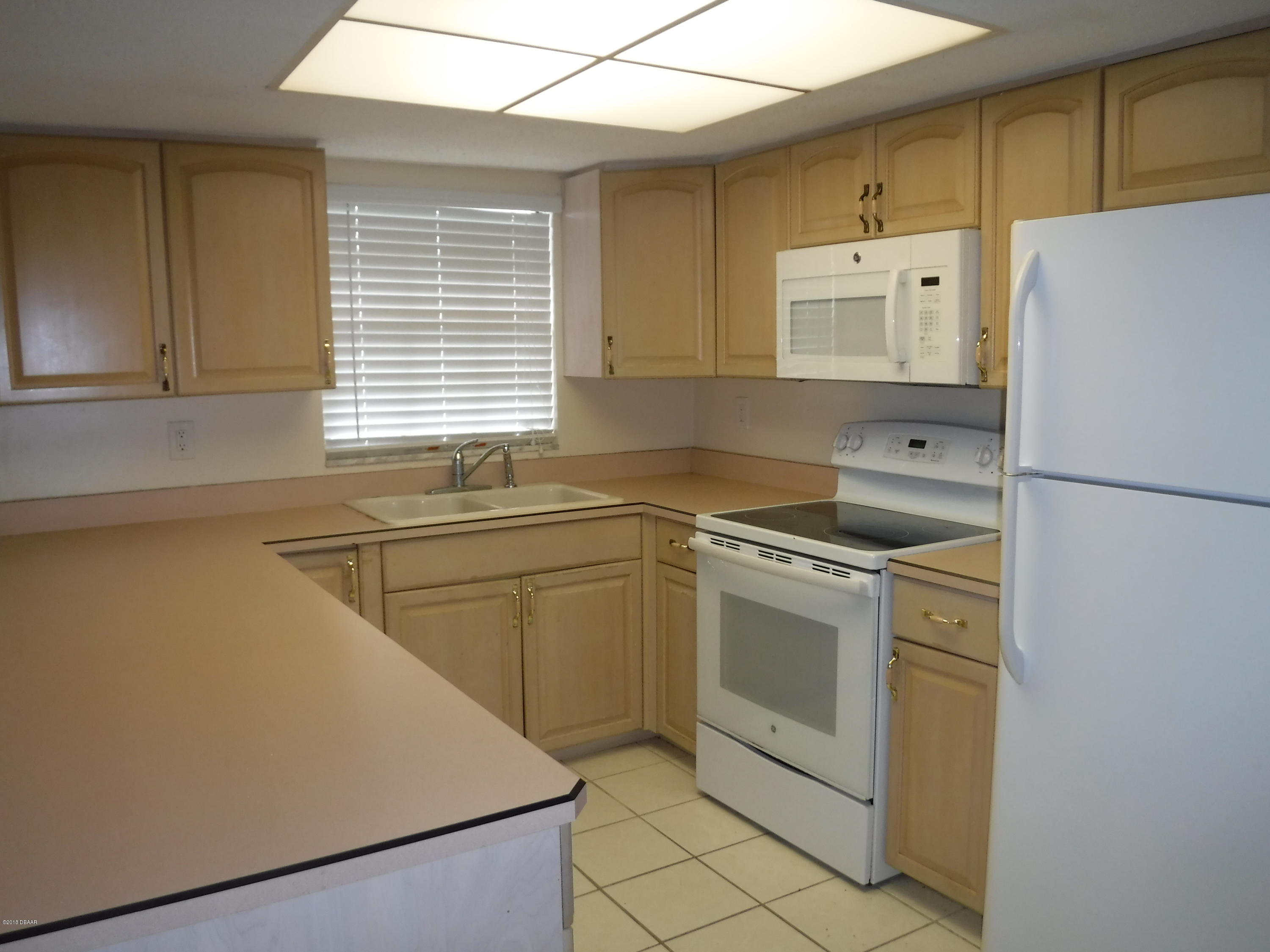 1743 Jacobs Road South Daytona, FL 32119 - Photo 3 of 22 DSCF9553