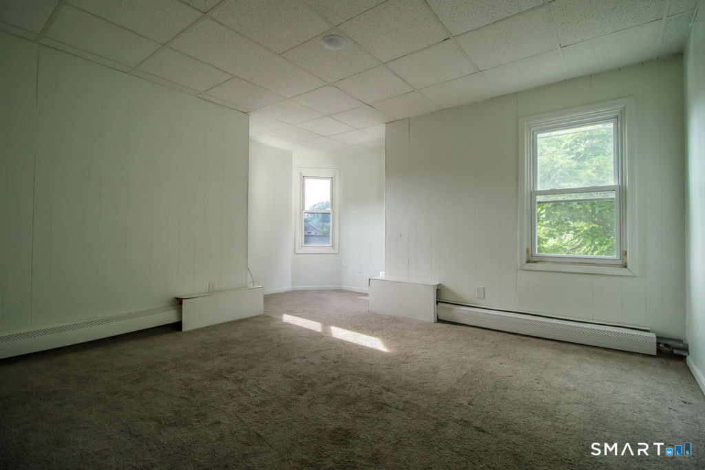36 High Street Bristol, CT 06010 - Photo 12 of 16