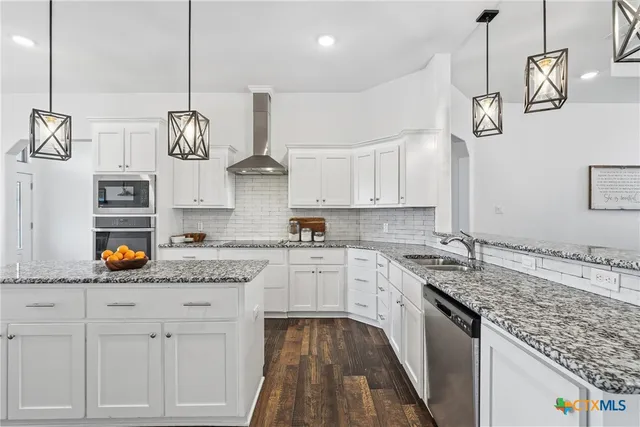 $465,000 | 8107 Green Hill Drive, Salado, TX 76571