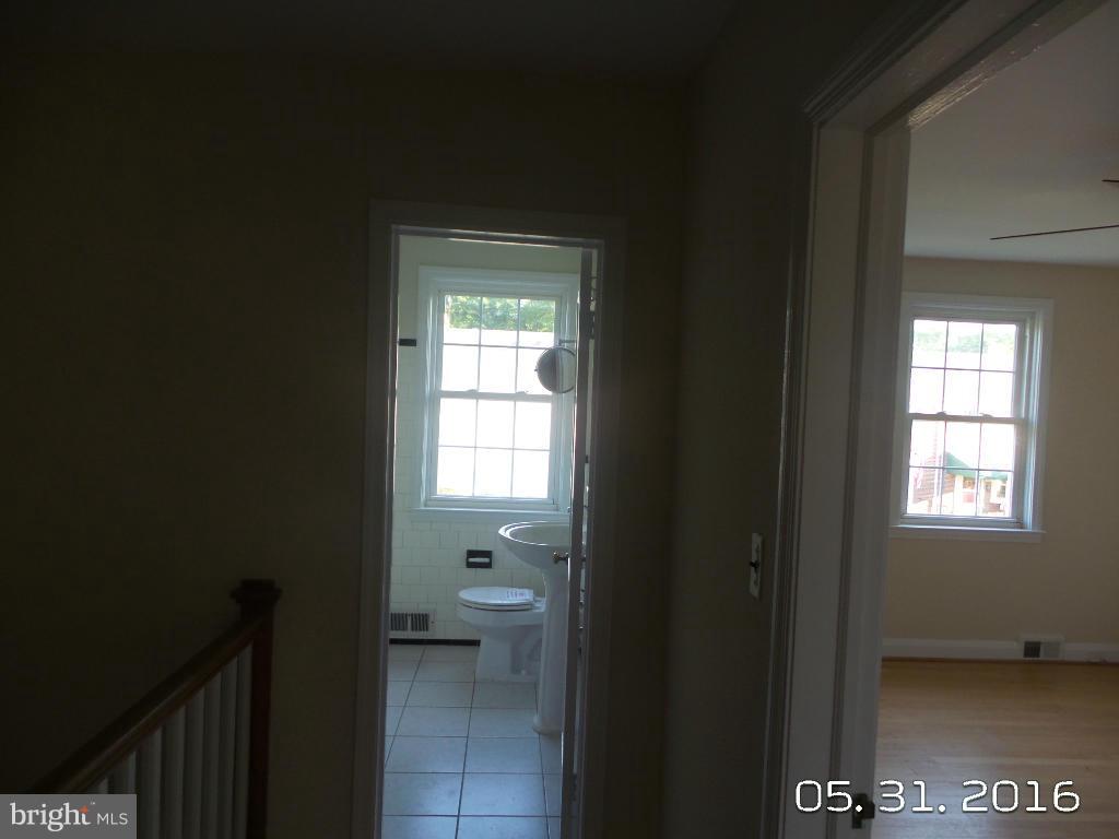 118 Overbrook Road Baltimore, MD 21212 - Photo 14 of 17 Interior (General)