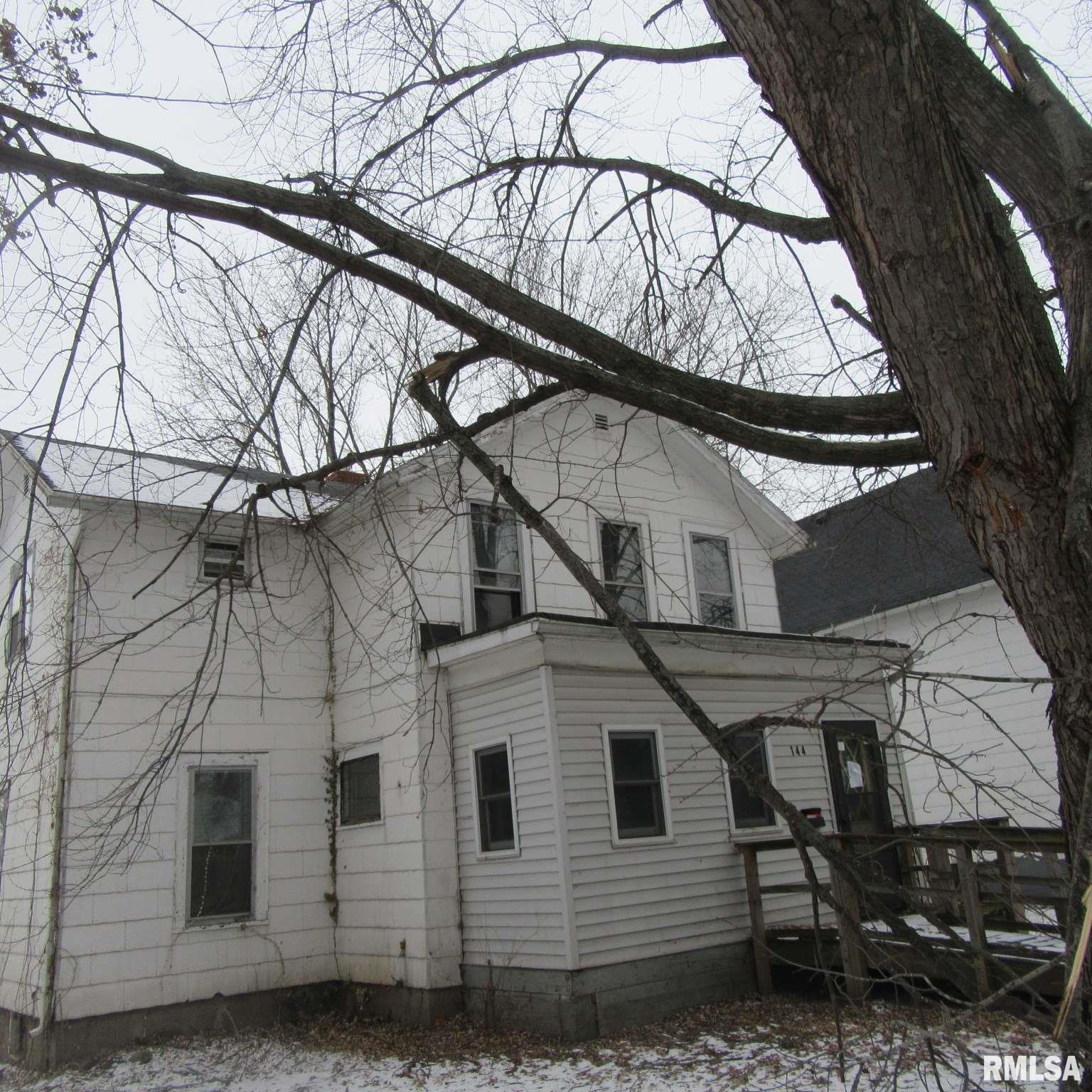 144 North 5th Street Clinton, IA 52732 - Photo 2 of 2 Gallery Image 2