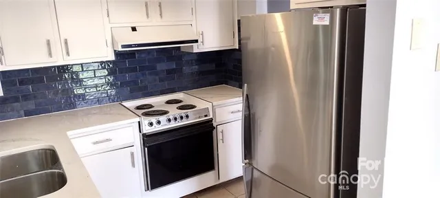 $1,950 | 3219 Connecticut Avenue, Charlotte, NC 28205