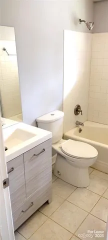 $1,950 | 3219 Connecticut Avenue, Charlotte, NC 28205