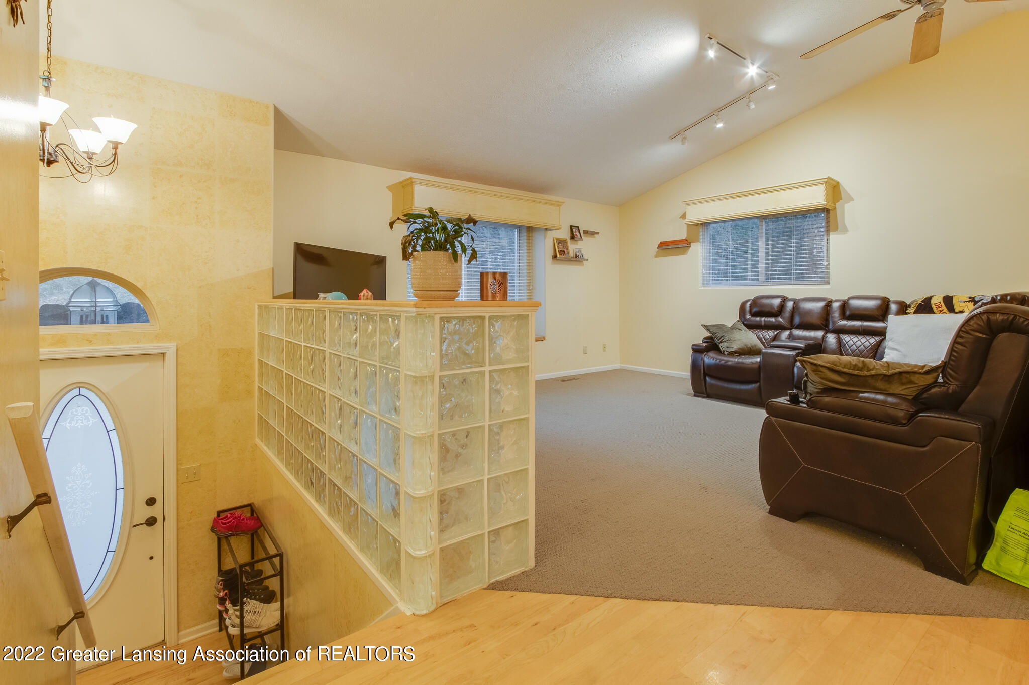14370 Boichot Road Lansing, MI 48906 - Photo 6 of 47 14370_Boichot_JEFF-32