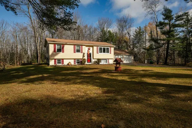 $365,000 | 784 Eastern Avenue, Holden, ME 04429