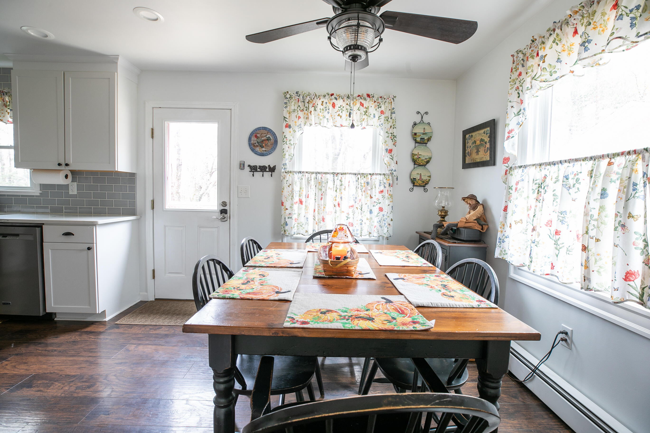 784 Eastern Avenue Holden, ME 04429 - Photo 12 of 96 784EasternAveHolden_oct_2025-4