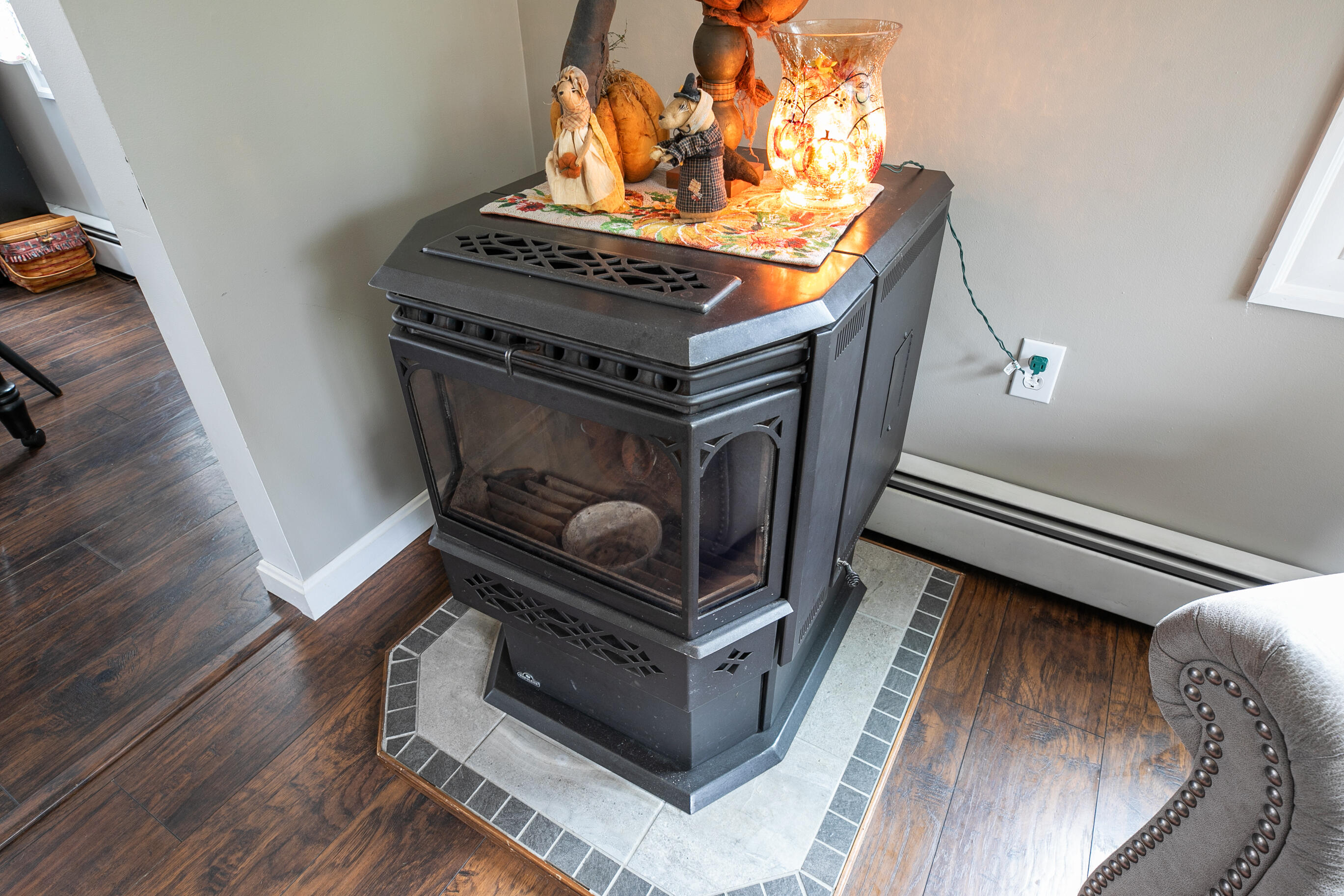 784 Eastern Avenue Holden, ME 04429 - Photo 15 of 96 784EasternAveHolden_oct_2025-8