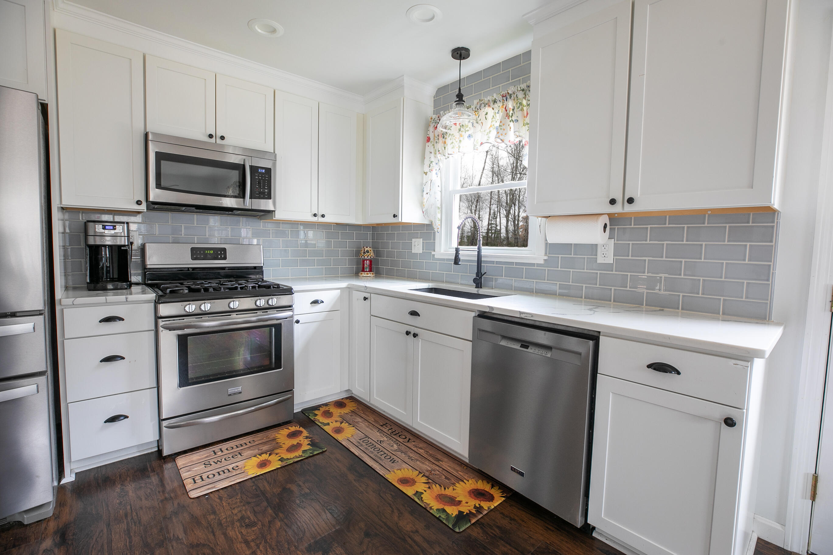 784 Eastern Avenue Holden, ME 04429 - Photo 6 of 96 784EasternAveHolden_oct_2025-88