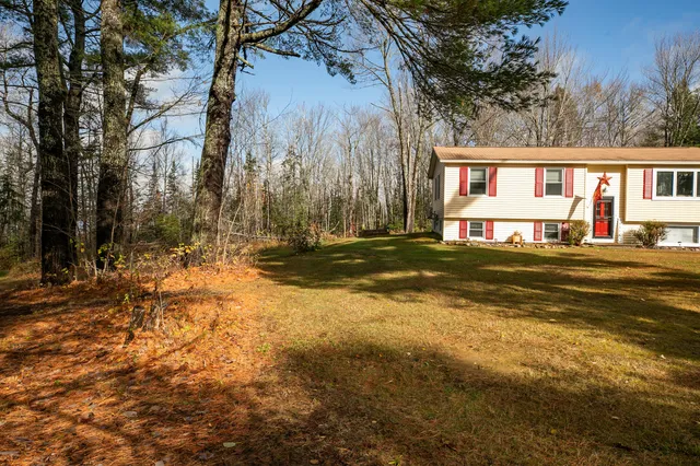 $365,000 | 784 Eastern Avenue, Holden, ME 04429