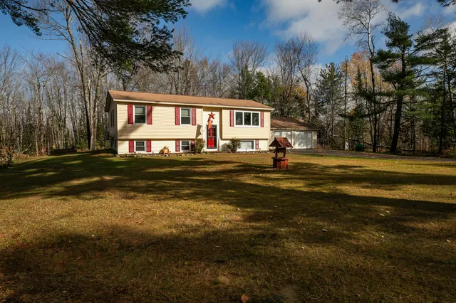 $365,000 | 784 Eastern Avenue, Holden, ME 04429