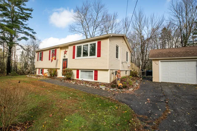 $365,000 | 784 Eastern Avenue, Holden, ME 04429
