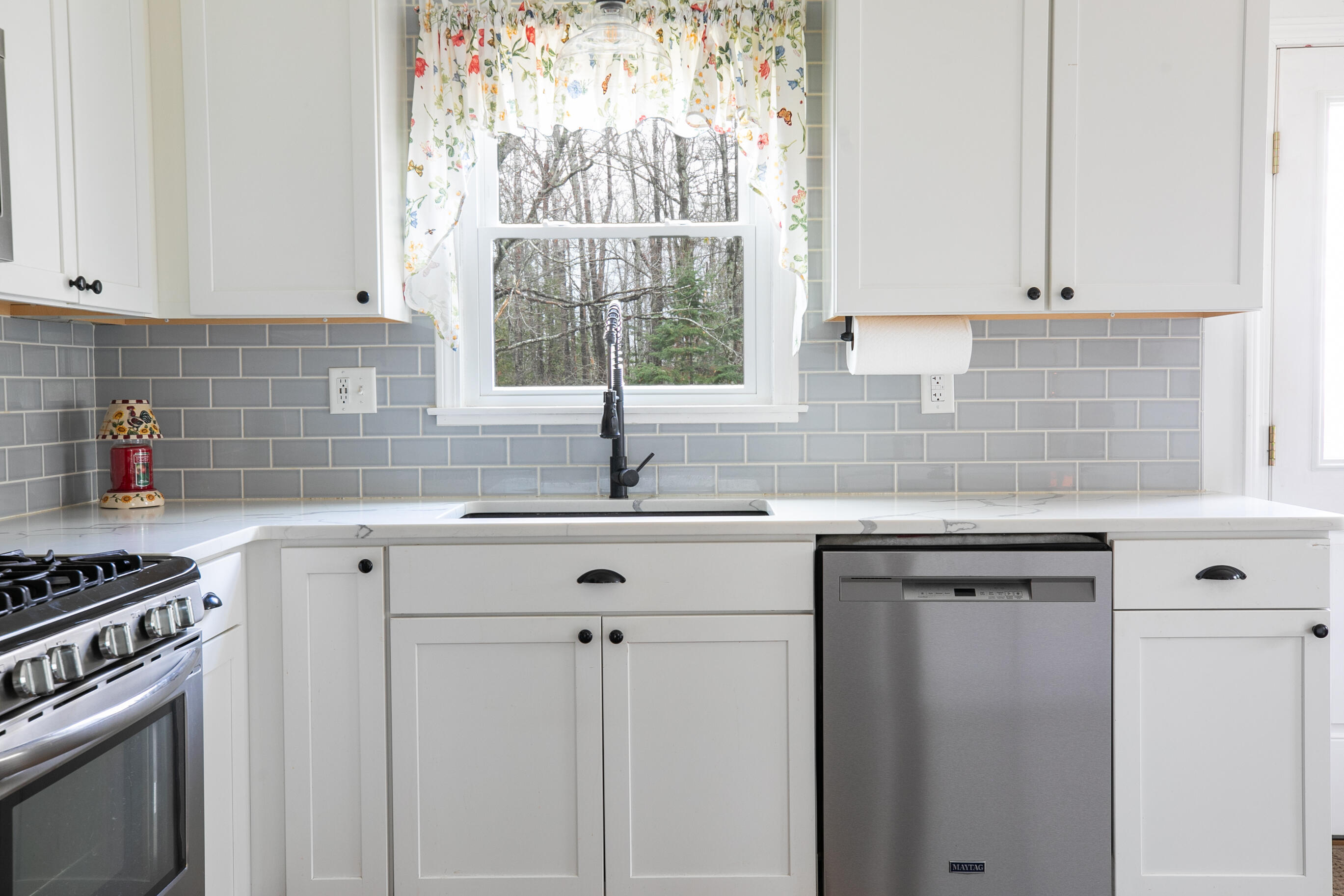 784 Eastern Avenue Holden, ME 04429 - Photo 8 of 96 784EasternAveHolden_oct_2025-86