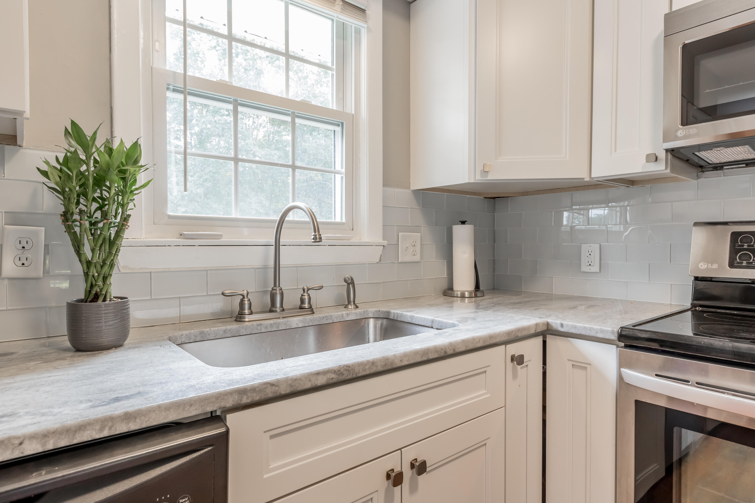 12 Beach Road Windham, ME 04062 - Photo 10 of 62 20211005HL-71015