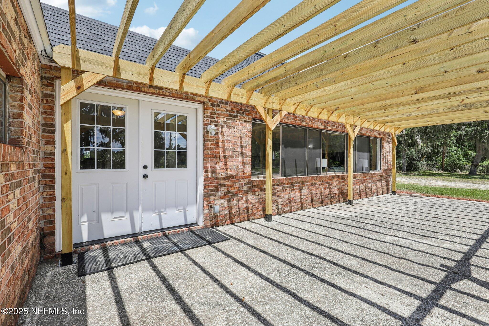 3992 Hidden Acre Road Middleburg, FL 32068 - Photo 16 of 74 Front Patio