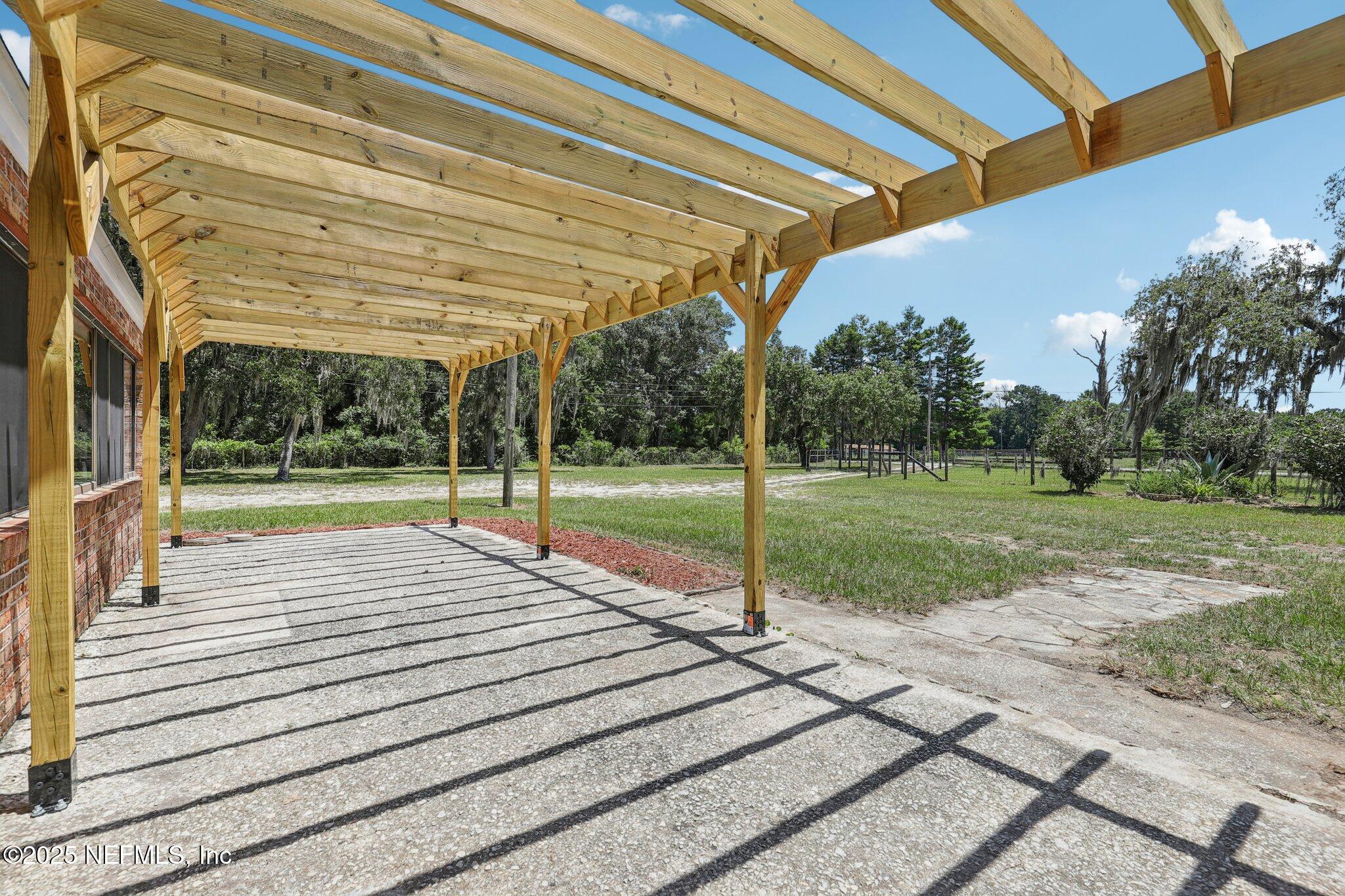 3992 Hidden Acre Road Middleburg, FL 32068 - Photo 17 of 74 Front Patio