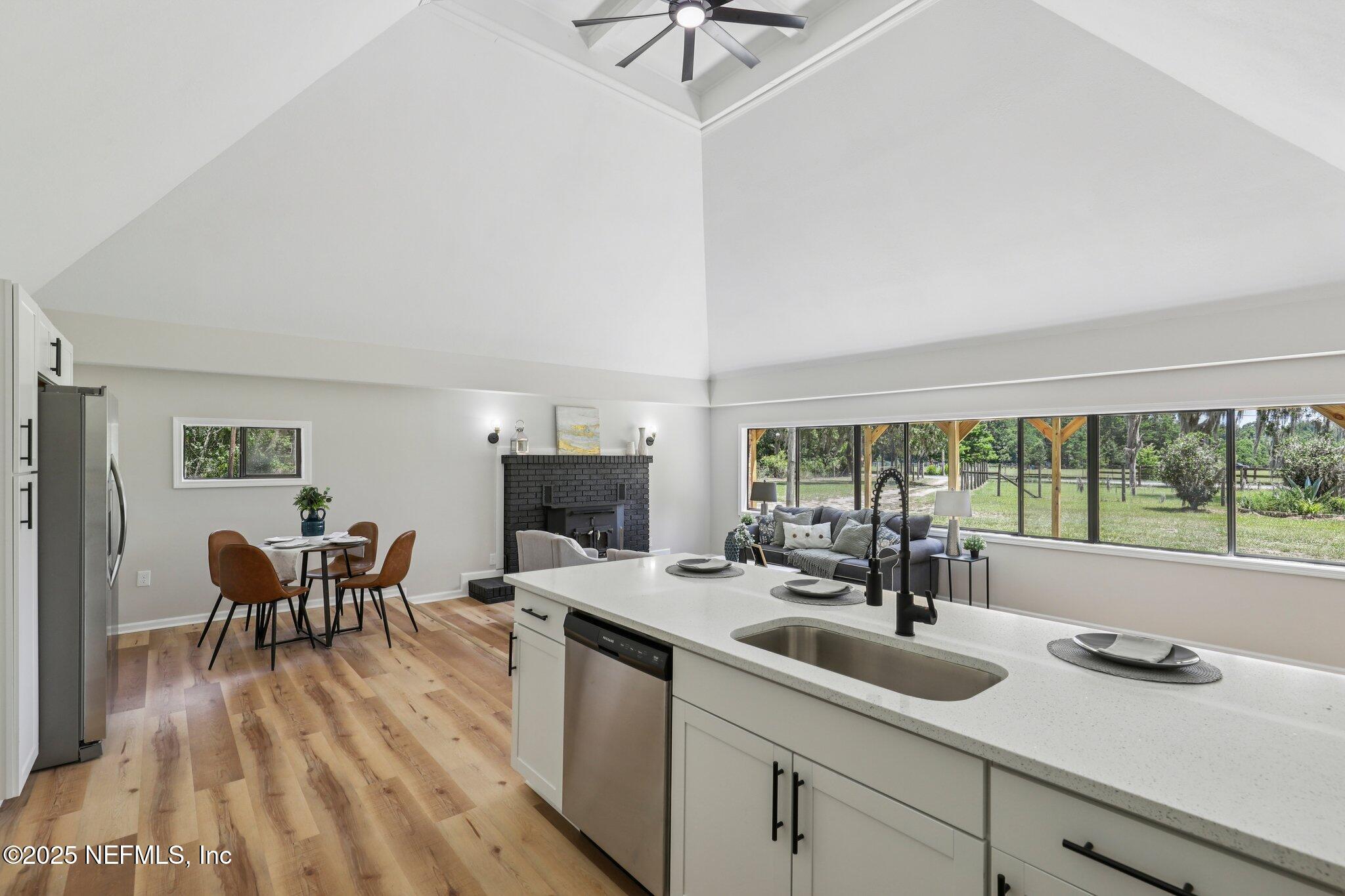 3992 Hidden Acre Road Middleburg, FL 32068 - Photo 28 of 74 Kitchen