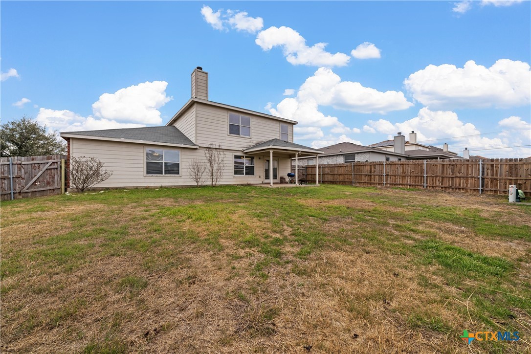 2209 Riley Drive Killeen, TX 76542 - Photo 30 of 33 a view of a house with a yard