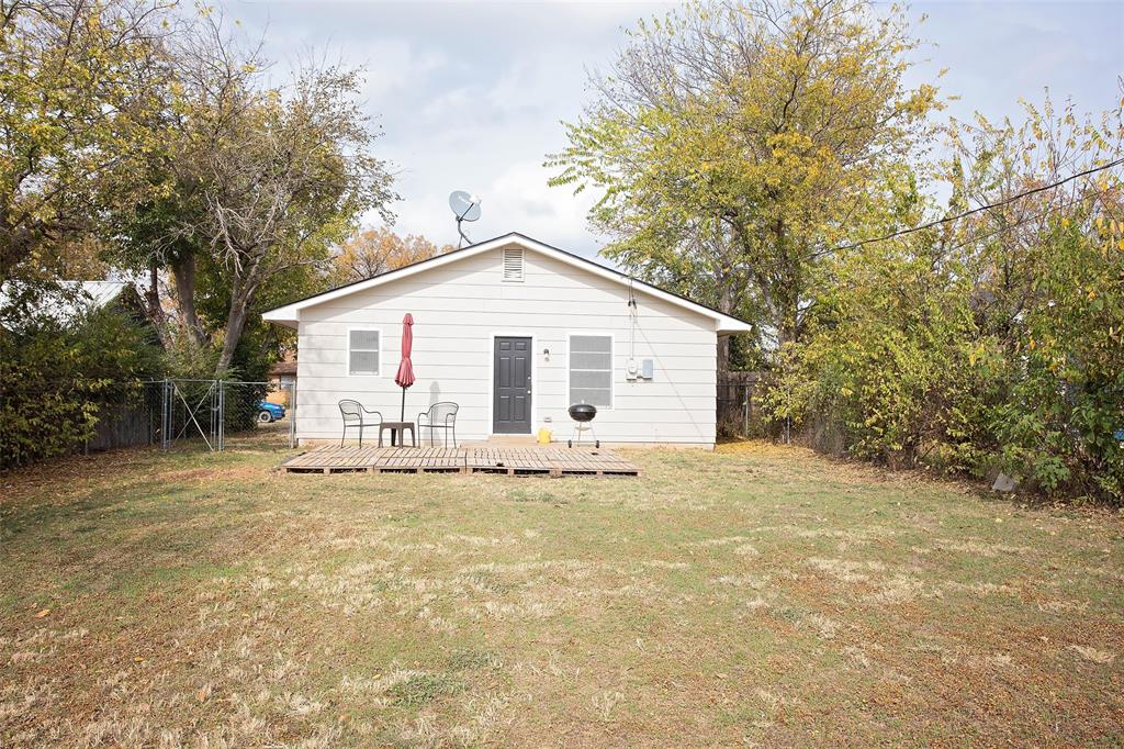 1212 3rd Street Graham, TX 76450 - Photo 15 of 16