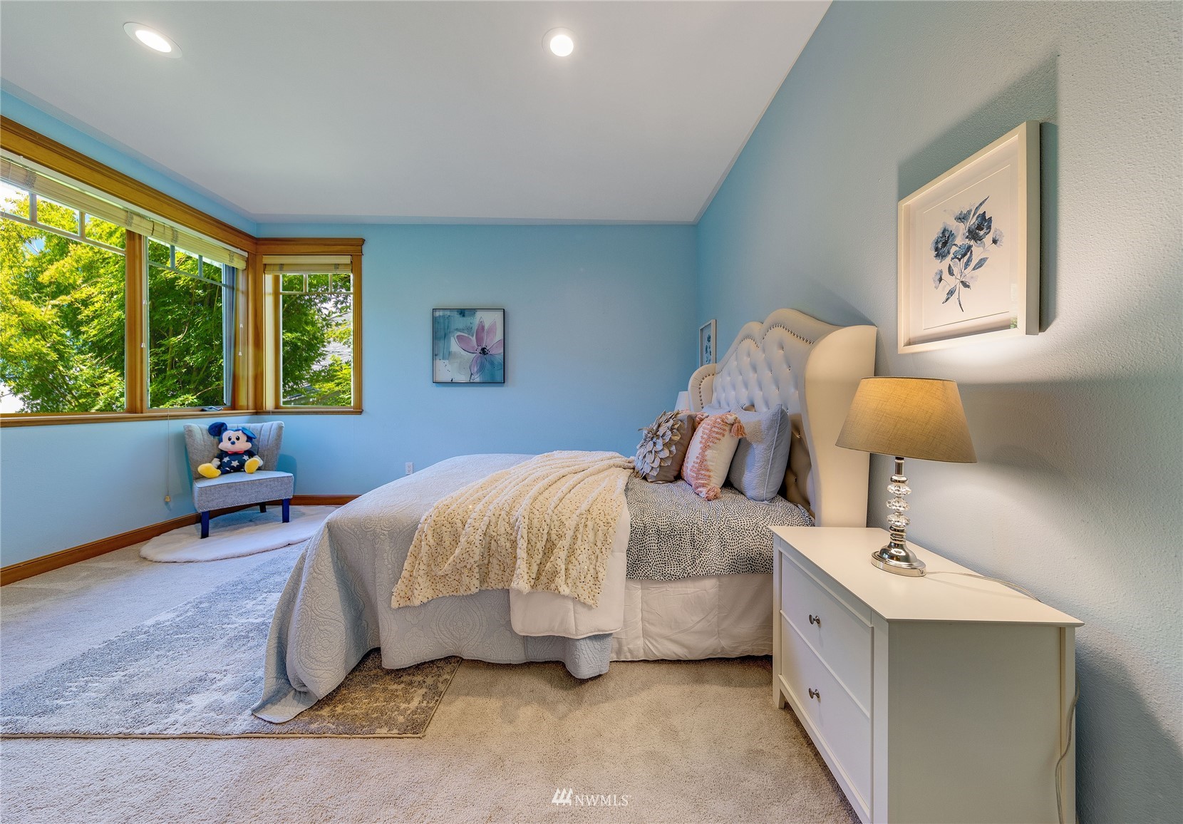 17 Diamond Ranch South Bellevue, WA 98004 - Photo 24 of 40 Gallery Image 24