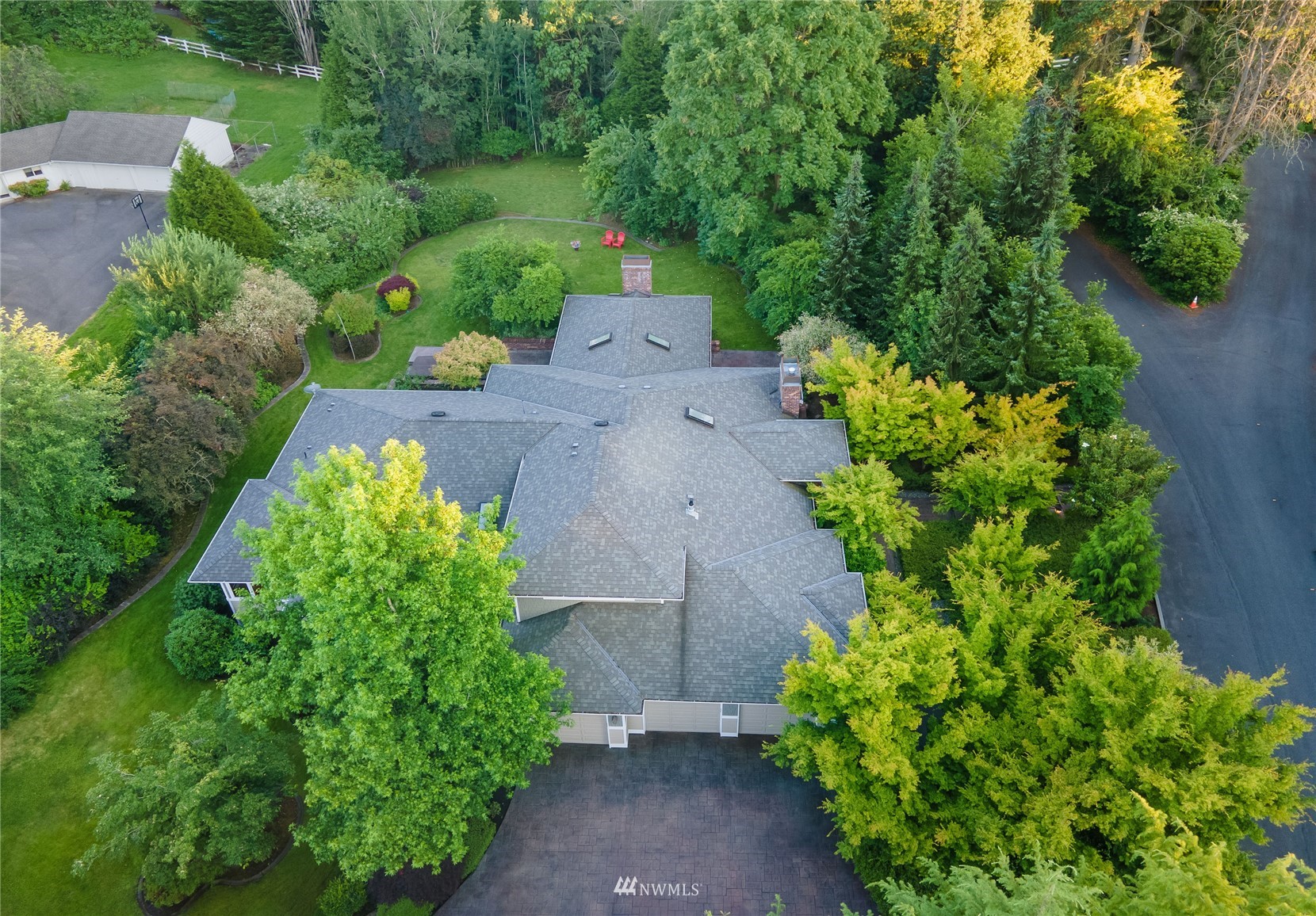 17 Diamond Ranch South Bellevue, WA 98004 - Photo 9 of 40 Gallery Image 9