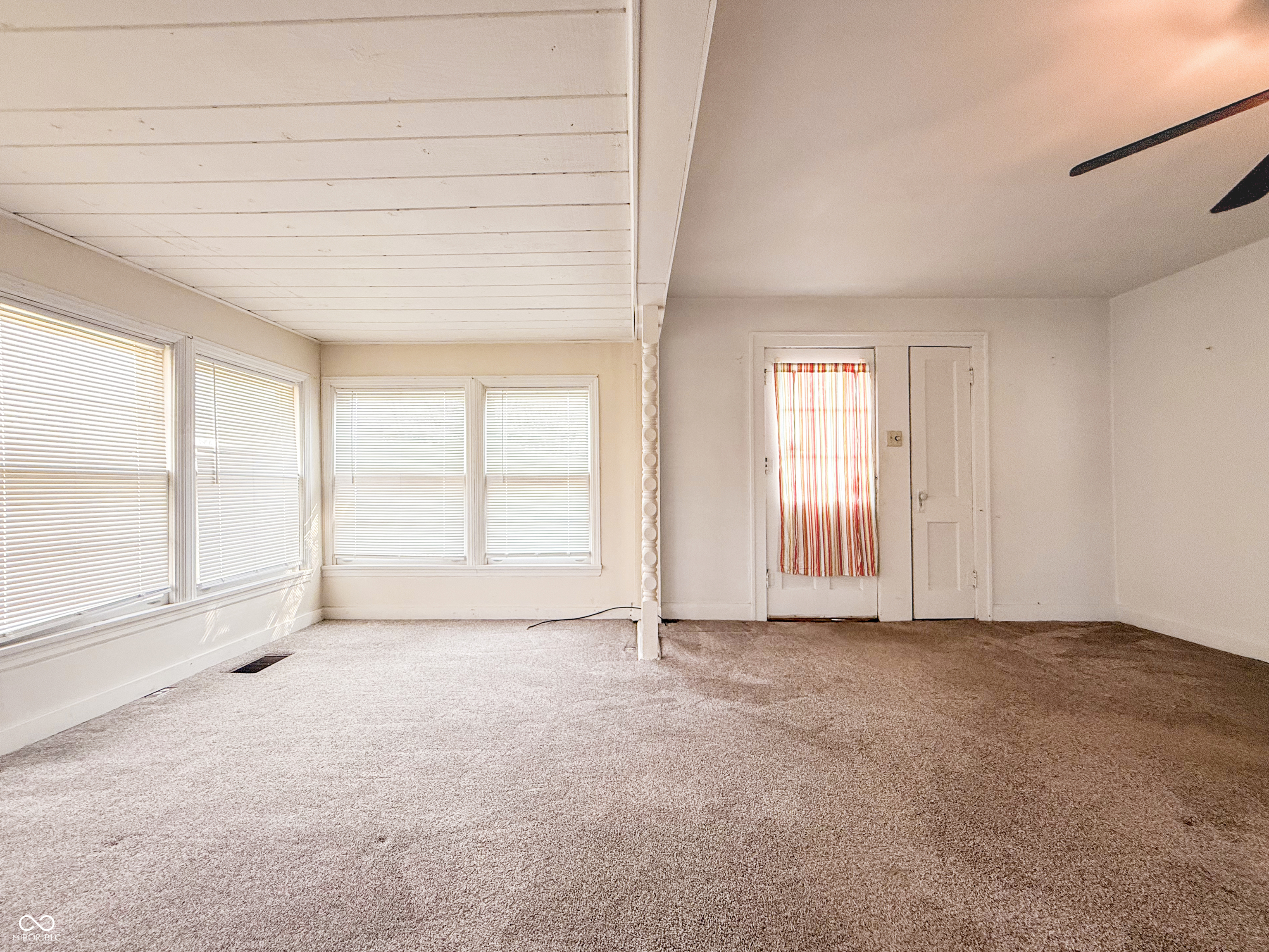 3619 Andover Road Anderson, IN 46013 - Photo 7 of 24