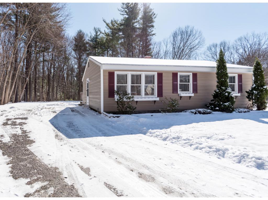25 Pine Road North Hampton, NH 03862 - Photo 3 of 9