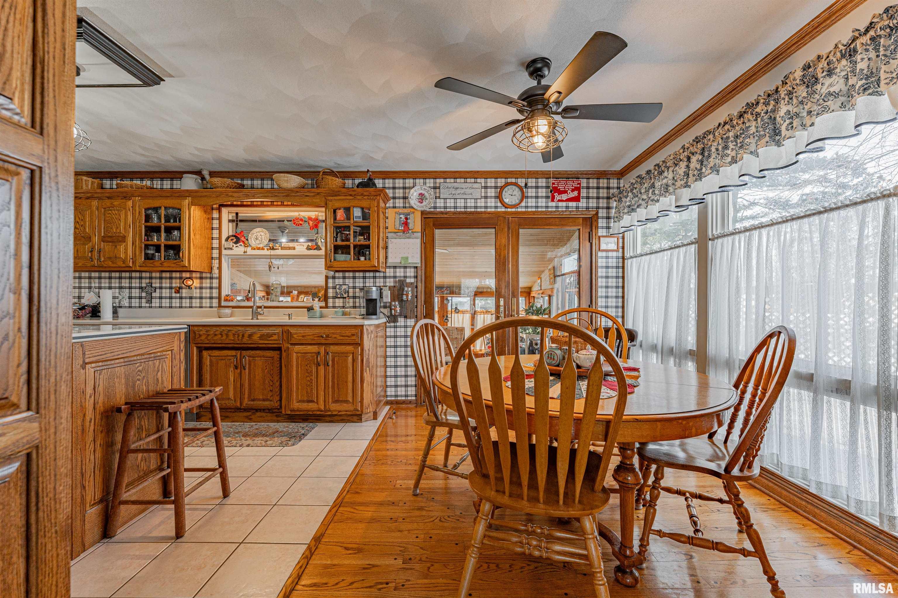 123 20th Street Lincoln, IL 62656 - Photo 13 of 47