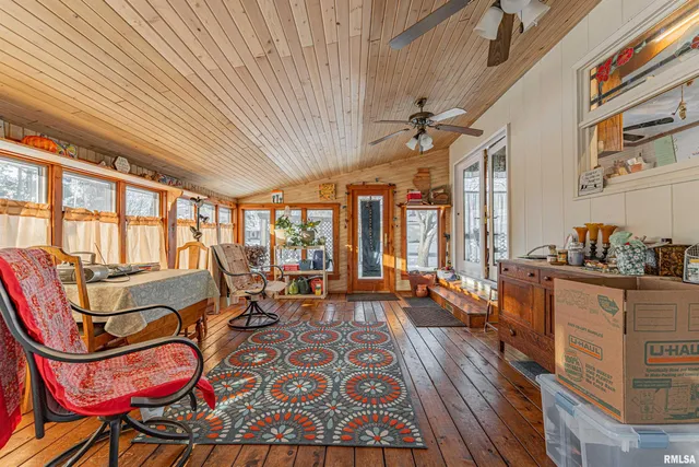 $225,000 | 123 20th Street, Lincoln, IL 62656