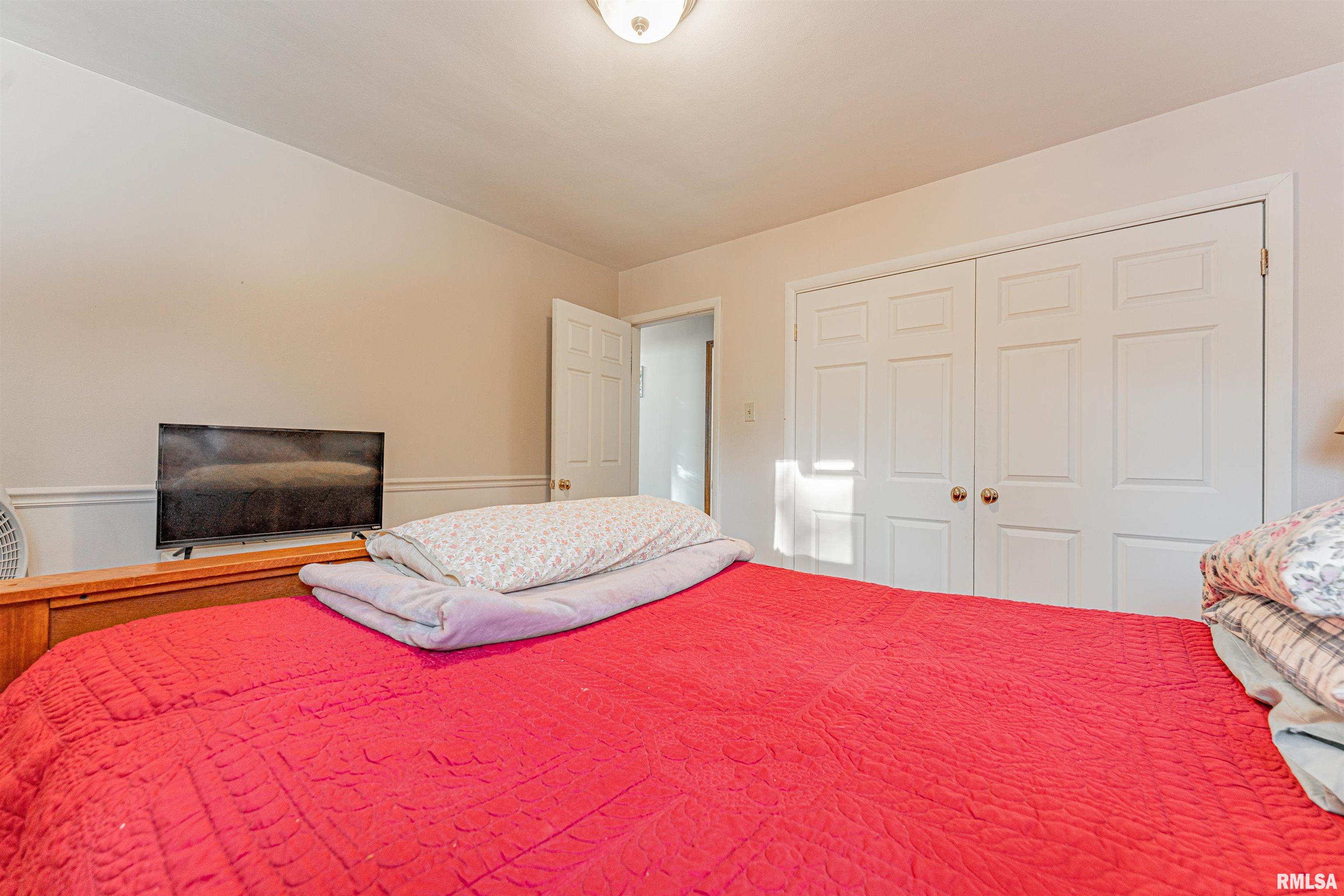 123 20th Street Lincoln, IL 62656 - Photo 24 of 47