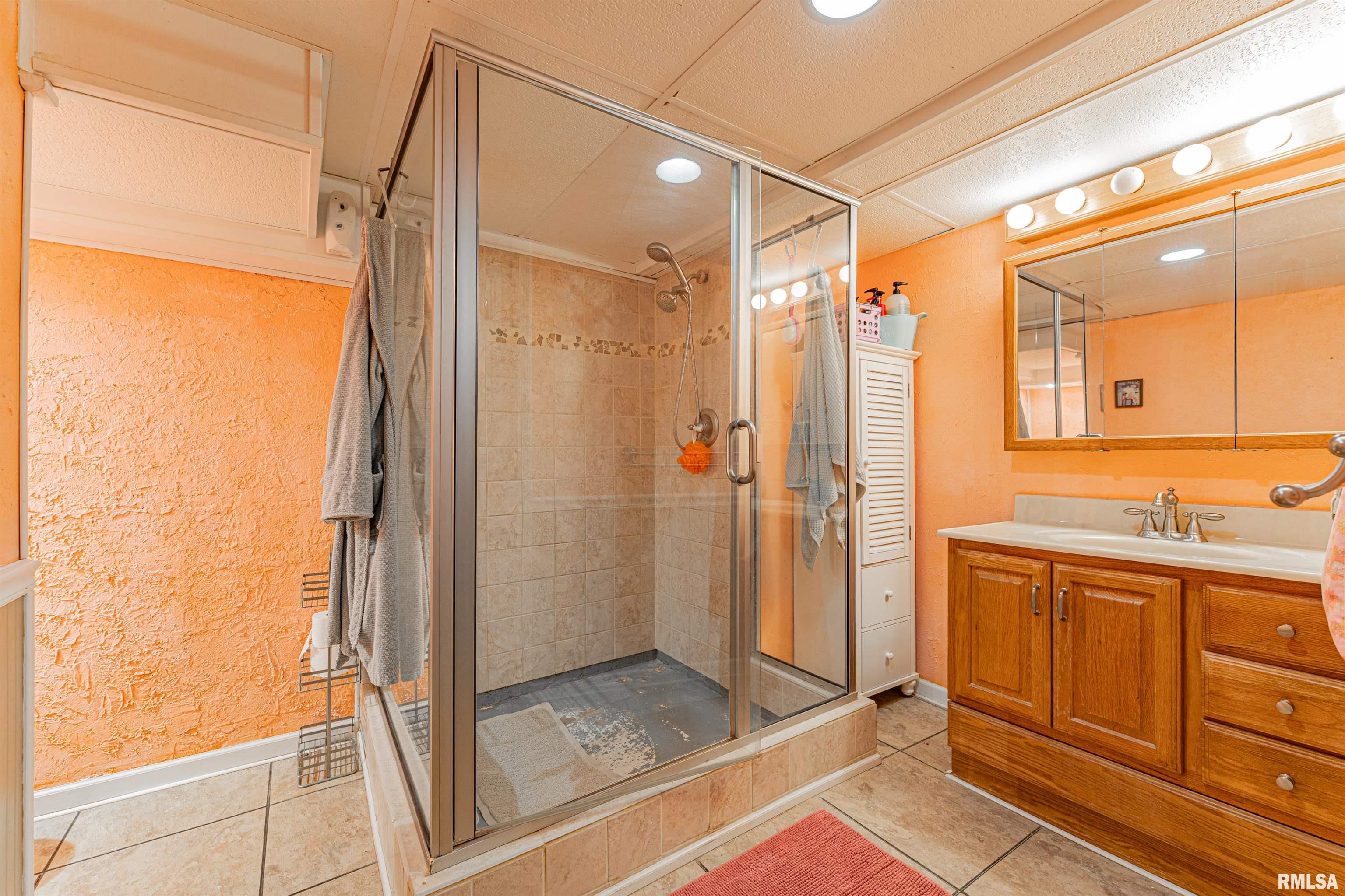 123 20th Street Lincoln, IL 62656 - Photo 27 of 47