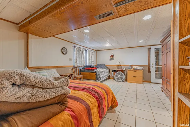 $225,000 | 123 20th Street, Lincoln, IL 62656