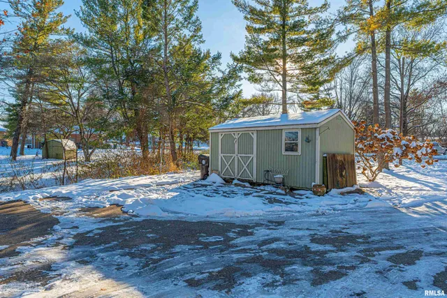 $225,000 | 123 20th Street, Lincoln, IL 62656