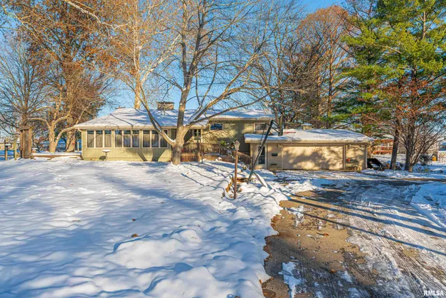 $225,000 | 123 20th Street, Lincoln, IL 62656